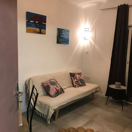 Nout Ti Kaz Le Bains Apartment L'Etang-Sale Ngoại thất bức ảnh