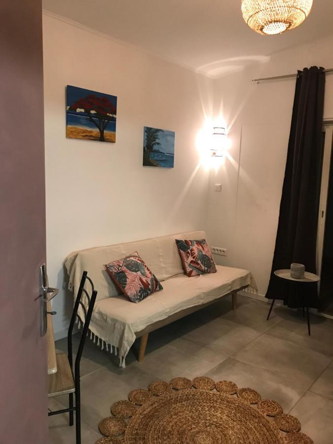 Nout Ti Kaz Le Bains Apartment L'Etang-Sale Ngoại thất bức ảnh